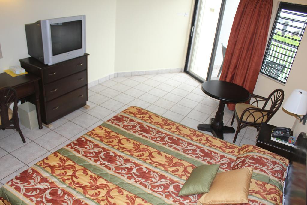 Allamanda Beach Resort Grand Anse Exterior foto