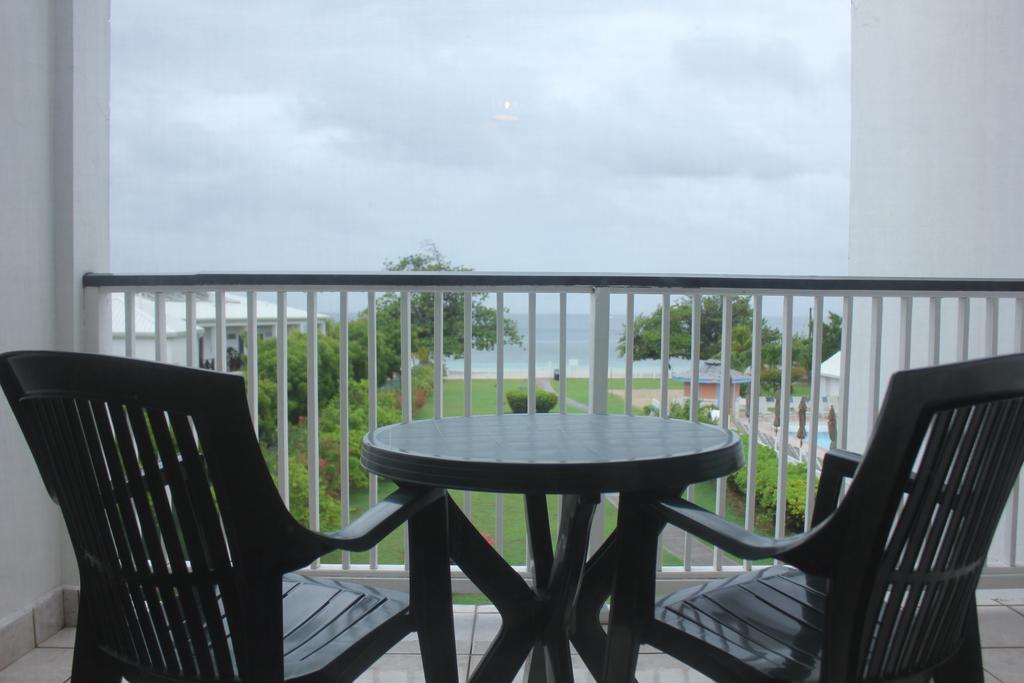 Allamanda Beach Resort Grand Anse Zimmer foto